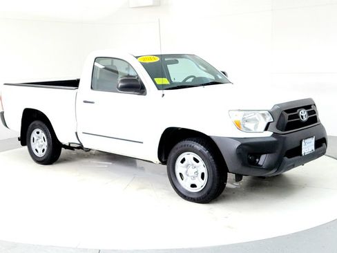 Used 2014 Toyota Tacoma 2WD Regular Cab image 7