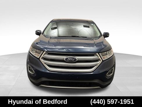 Used 2017 Ford Edge Titanium w/ Equipment Group 301A AWD/4WD image 2