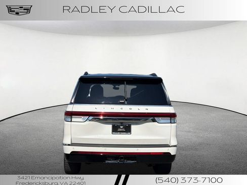 Used 2024 Lincoln Navigator L Black Label AWD/4WD image 19