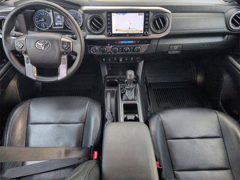 Used 2023 Toyota Tacoma Limited image 25