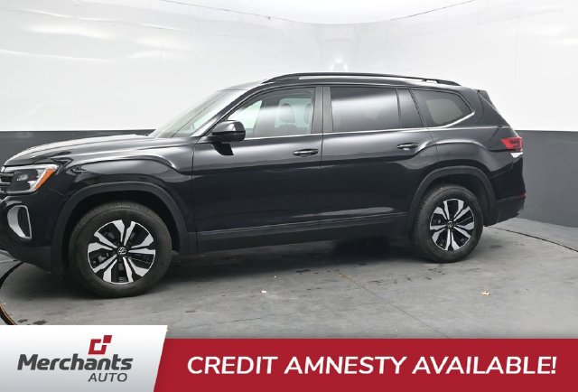 Used 2026 Volkswagen Atlas SE AWD/4WD image 3