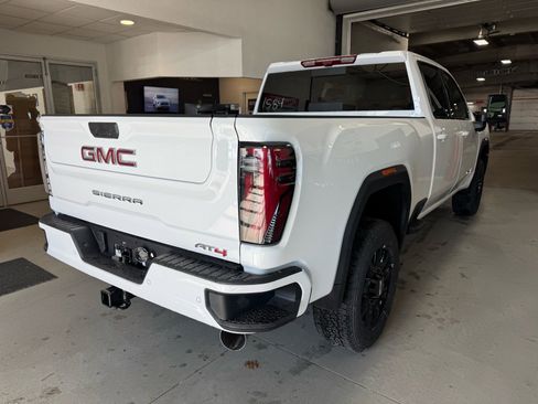 New 2026 GMC Sierra 2500 AT4 image 5