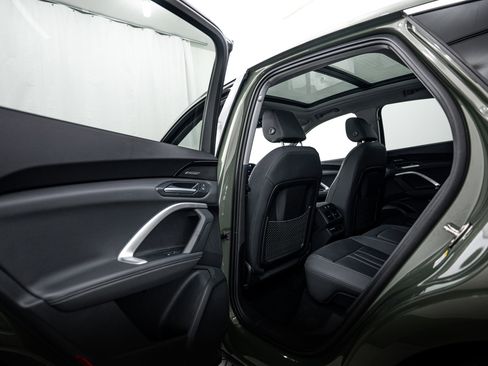 Certified 2025 Audi Q5 Premium Plus w/ Premium Plus image 16