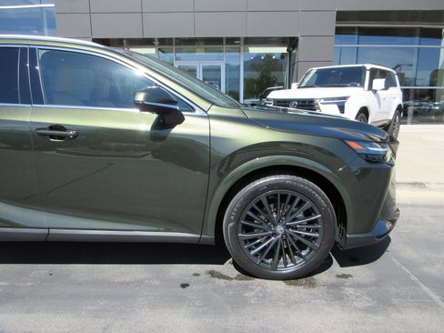 Used 2026 Lexus RX 350h w/ Convenience Package AWD/4WD image 12