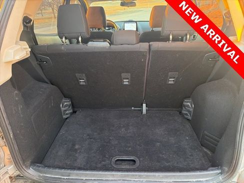 Used 2019 Ford EcoSport SE w/ SE Convenience Package image 20
