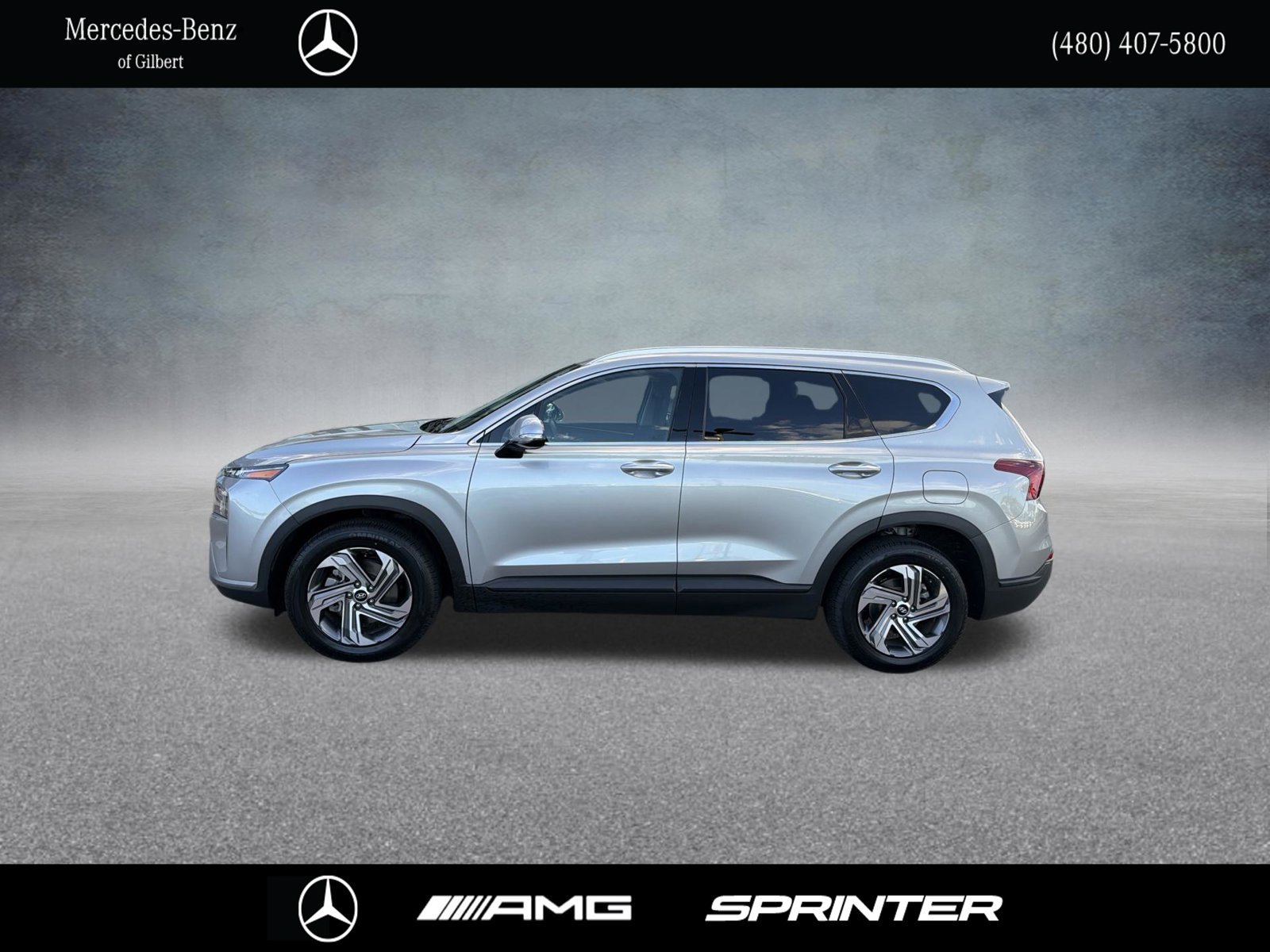 Used 2023 Hyundai Santa Fe SEL FWD image 3