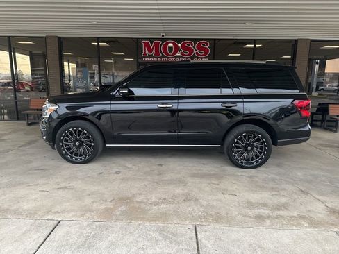 Certified 2023 Ford Expedition Limited image 7