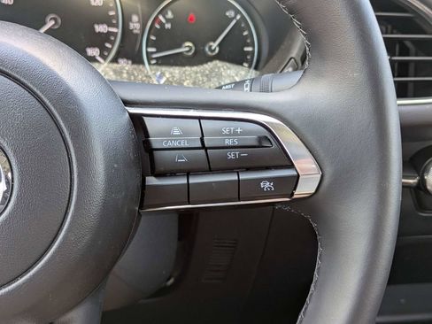 Certified 2025 MAZDA MAZDA3 s FWD image 26