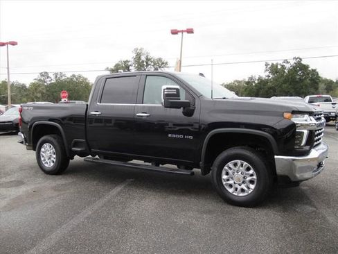 Used 2022 Chevrolet Silverado 2500 LTZ w/ LTZ Plus Package image 2
