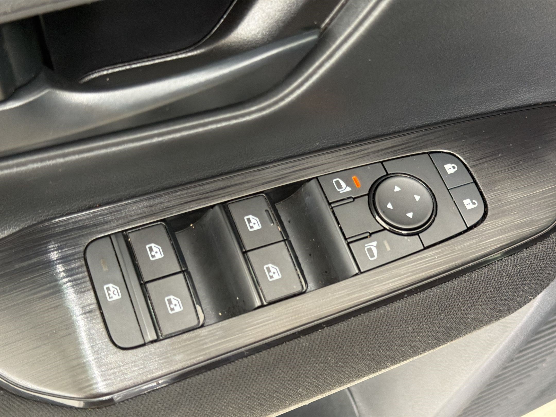 Used 2026 Nissan Kicks S FWD image 25