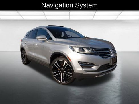 Used 2018 Lincoln MKC Reserve w/ Lincoln MKC Climate Package image 1