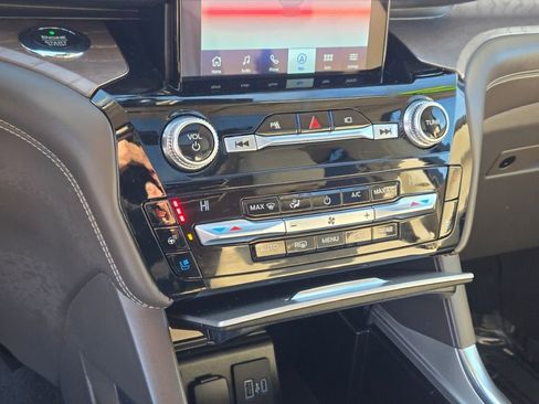 Used 2021 Ford Explorer Platinum w/ Equipment Group 601A image 33