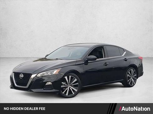 Used 2021 Nissan Altima 2.5 SR FWD image 1