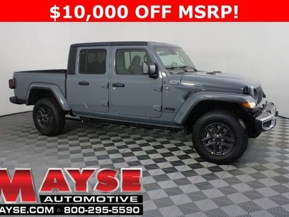 New 2026 Jeep Gladiator Sport