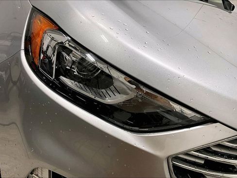 Used 2019 Ford Edge SEL image 30