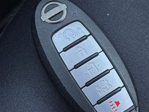Used 2025 Nissan Altima 2.5 SV FWD image 24