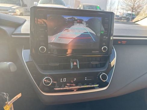 Certified 2022 Toyota Corolla LE w/ Carpet Mat Package (TMS) image 15