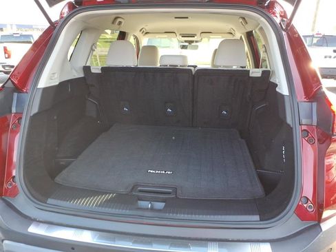 Used 2023 Nissan Rogue SV FWD image 7