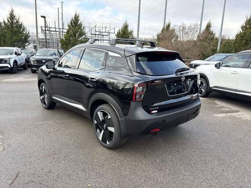 New 2026 Nissan Kicks SR w/ Cold Weather Package AWD/4WD image 5