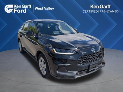 Used 2025 Honda HR-V LX