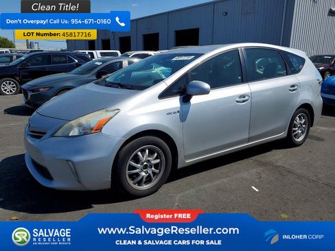 Used 2012 Toyota Prius V Two image 1
