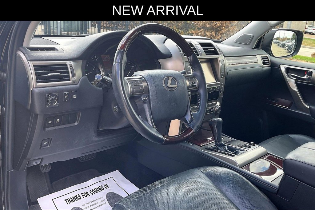 Used 2015 Lexus GX 460 w/ Premium Package AWD/4WD image 12