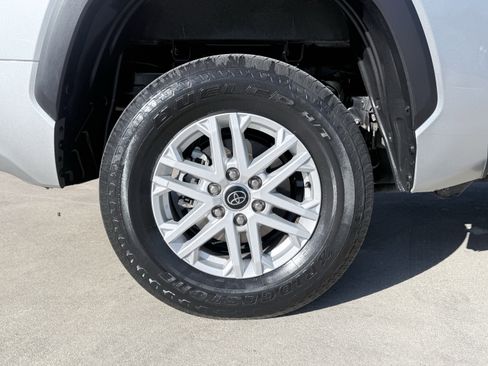 Used 2022 Toyota Tundra SR5 image 10