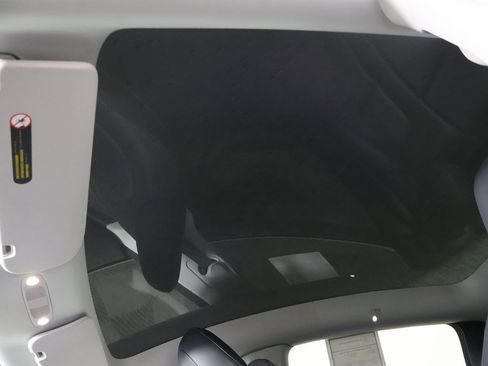 Used 2023 Tesla Model Y Long Range image 20