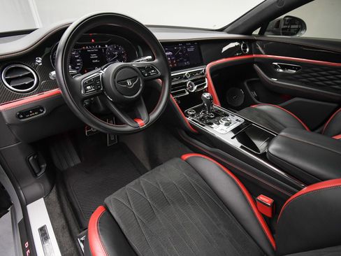 Certified 2023 Bentley Flying Spur W12 image 2