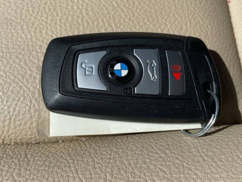 Used 2013 BMW 528i Sedan RWD image 15
