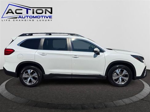 Used 2023 Subaru Ascent Premium w/ Convenience Package AWD/4WD image 9