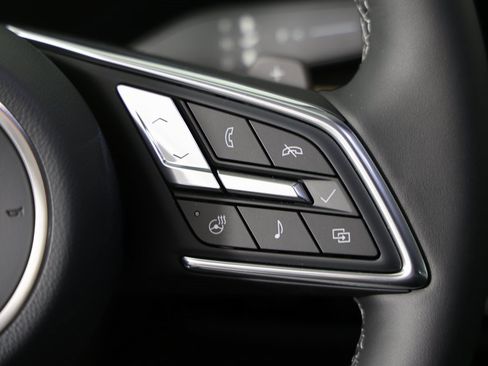 New 2025 Buick Envision Avenir image 17