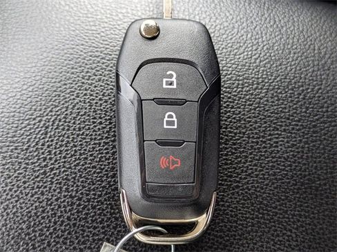 Certified 2022 Ford Ranger XLT w/ Equipment Group 301A Mid image 25