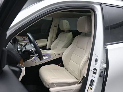 Used 2023 Mercedes-Benz GLS 450 4MATIC image 19