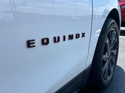 Certified 2022 Chevrolet Equinox RS w/ RS Leather Package FWD image 13