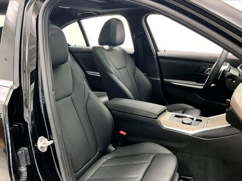 Used 2025 BMW 330i xDrive Sedan image 7