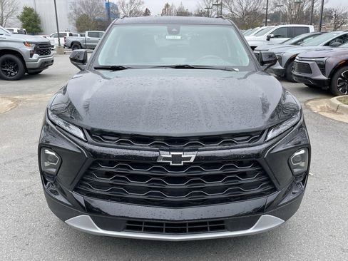 New 2026 Chevrolet Blazer LT w/ Convenience Package image 2