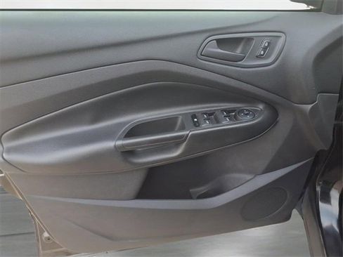 Used 2013 Ford Escape S image 22