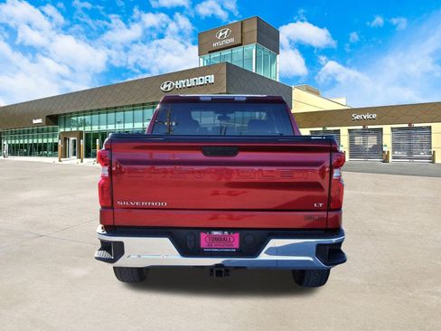 Used 2022 Chevrolet Silverado 1500 LT image 7