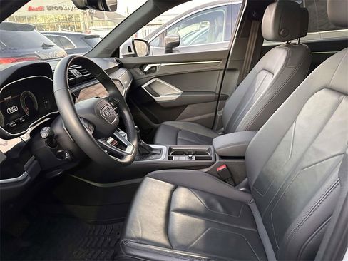 Used 2023 Audi Q3 2.0T Premium Plus w/ Premium Plus Package image 13