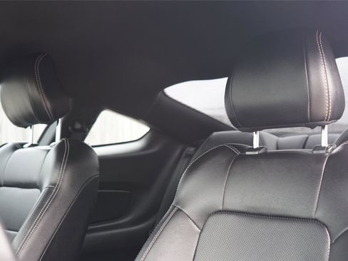 Used 2021 Ford Mustang Premium RWD image 10