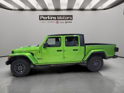 New 2026 Jeep Gladiator Sport