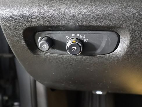 Used 2021 Chevrolet Traverse LS w/ LPO, Floor Liner Package image 34