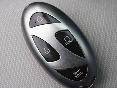 Used 2024 Hyundai Kona SEL AWD/4WD image 14