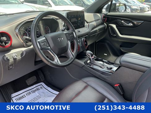 Used 2025 Chevrolet Blazer RS FWD image 20