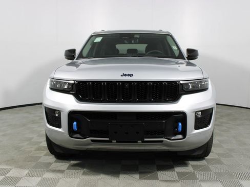 Used 2023 Jeep Grand Cherokee 30th Anniversary image 41