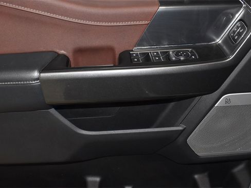 Used 2023 Ford F150 Lariat w/ Equipment Group 502A High image 31