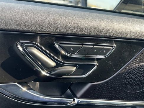 Used 2023 Lincoln Corsair AWD w/ Equipment Group 101A image 28