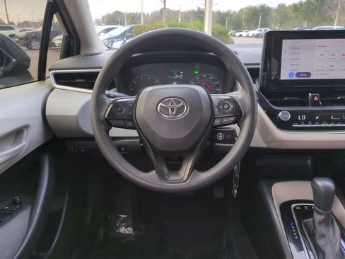 Used 2024 Toyota Corolla LE image 15