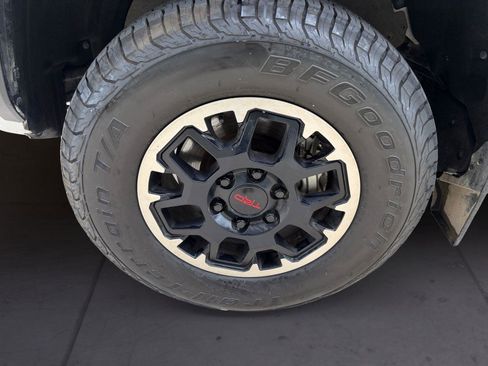 Used 2024 Toyota Tacoma TRD Off-Road w/ TRD Off Road Premium Package image 14